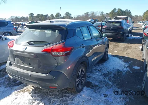 2020 Nissan Kicks Sr Xtronic Cvt z USA, uszkodzony, nr VIN 3N1CP5DV1LL538454